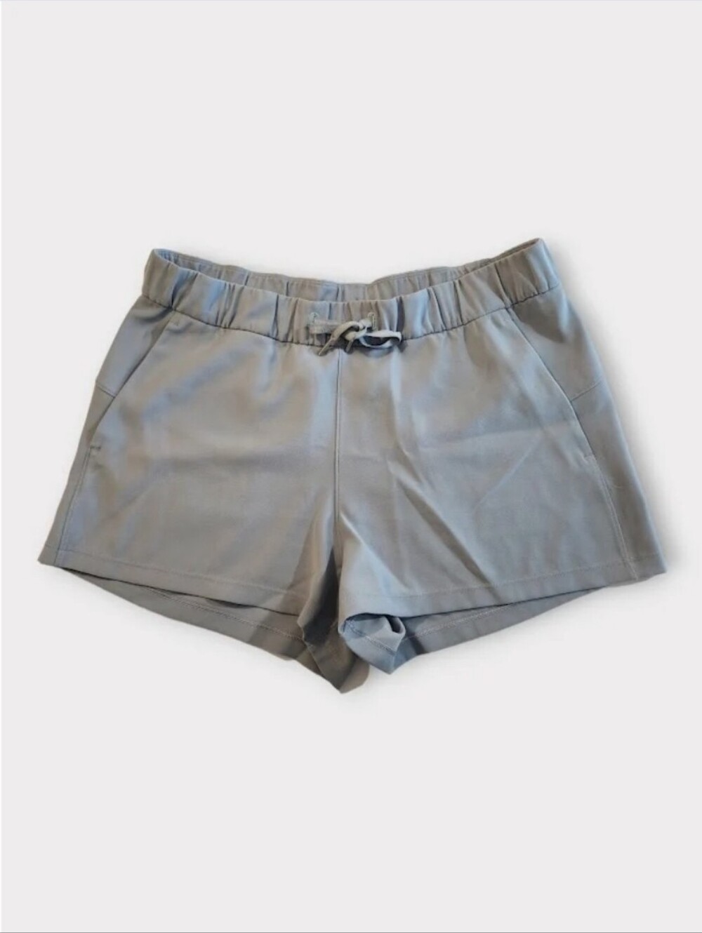 Size 12 - Lululemon On the Fly Short *Woven
